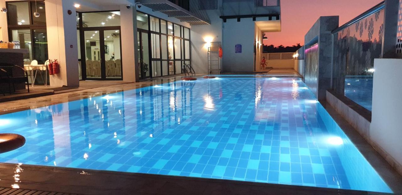 Wafa Hotel & Apartment Kampong Mata Mata Exterior foto
